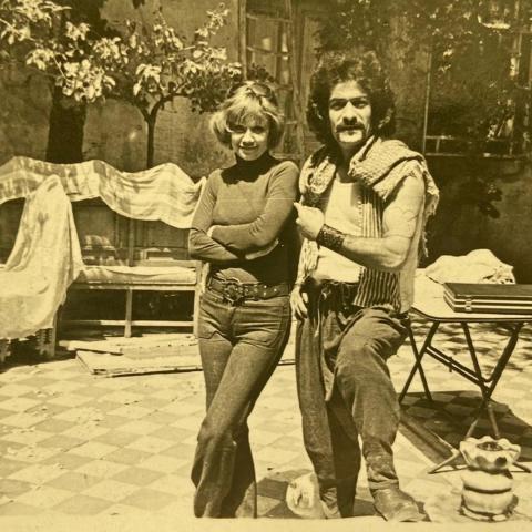 والدة مكسيم خليل الراحلة صورة من الأرشيف