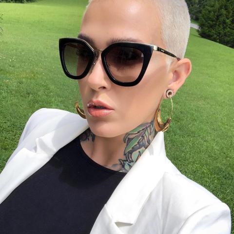 ميل تومسون- انستغرام @mel.thomp