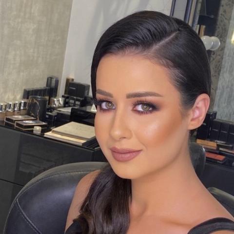 ما سبب إعتزال روعة السعدي في عمر الـ17؟