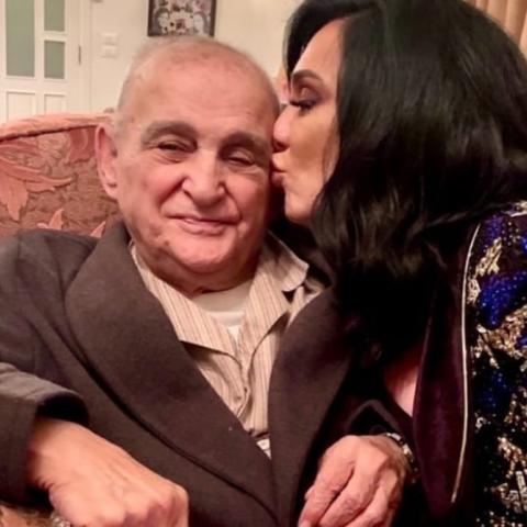 وفاة والد سلاف فواخرجي