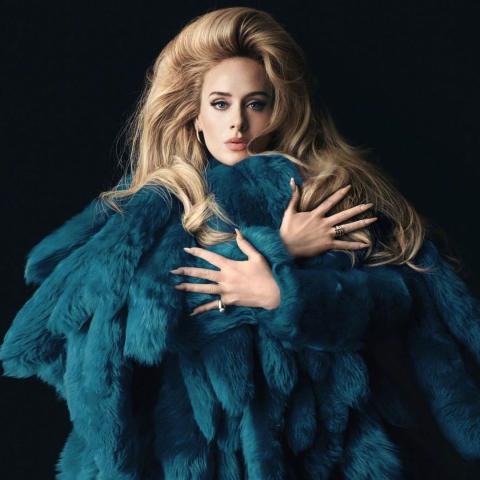 أديل - صورة من فوغ البريطانية