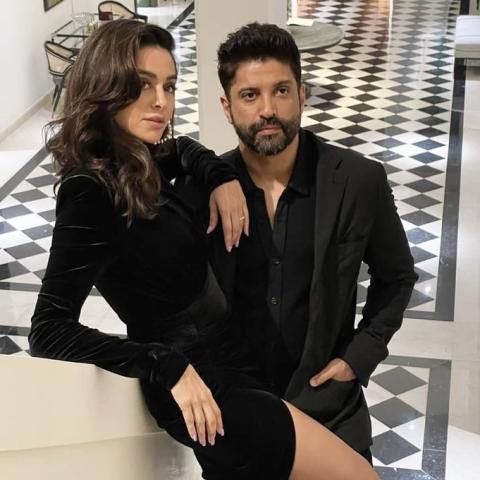 فرحان اختر وشيباني دانديكار - صورة من انستغرام