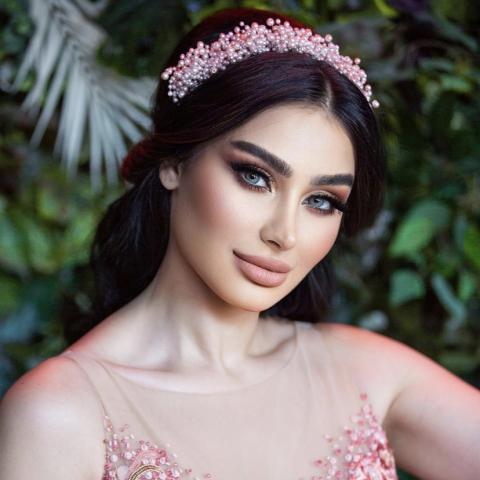 لين كلايف- انستغرام