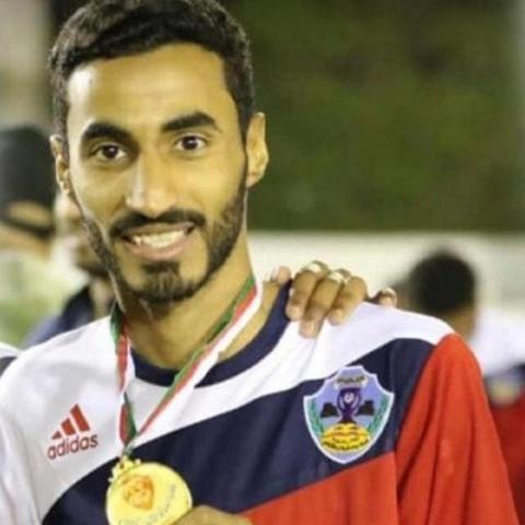 لاعب كرة القدم العماني منذر الحراصي- الصورة من مواقع التواصل الاجتماعي