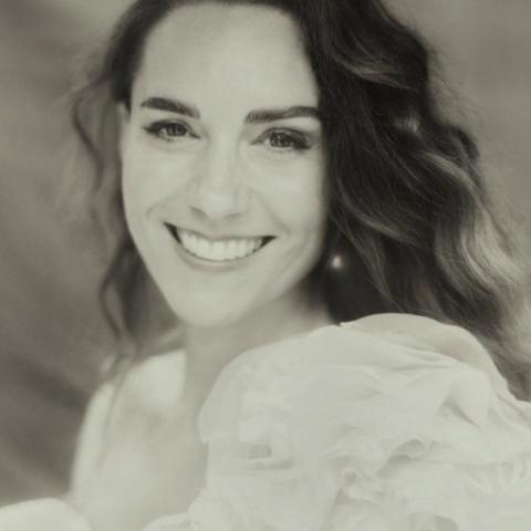 صور جديدة لكيت ميدلتون في عيدها الـ 40