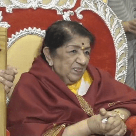 لاتا مانغيشكار - صورة من وكالة ANI