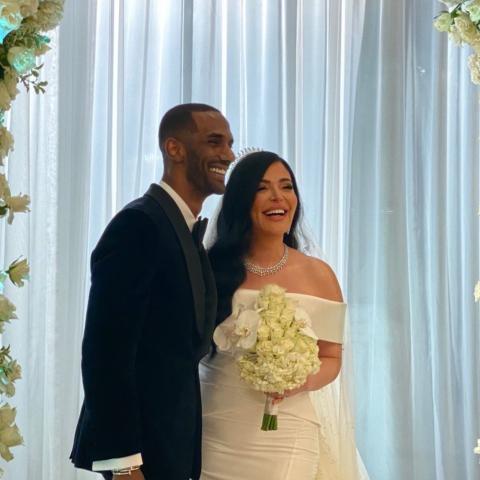 منى قطان وزوجها حسن الأمين - صورة معدلة من السوشيال ميديا