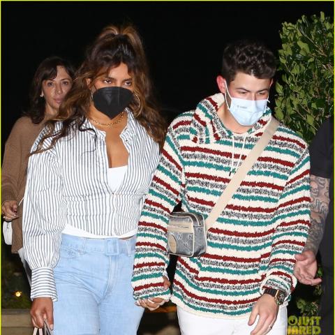 بريانكا شوبرا ونيك جوناس-صورة من انستغرام @justjared