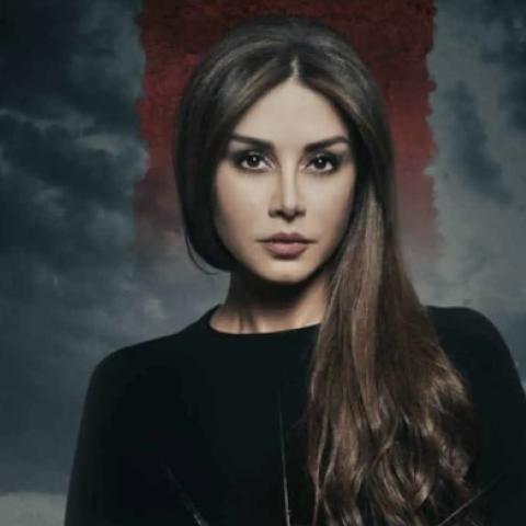 كاريس بشار تدافع عن المرأة في "كسر عضم“