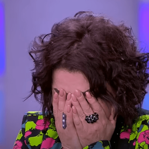 ليلى غفران تبكي وائل الإبراشي في كلام الناس