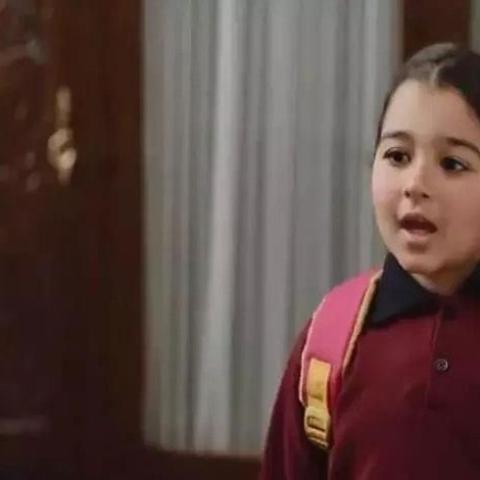 الطفلة ريما مصطفى تثير الجدل في الكبير أوي 6