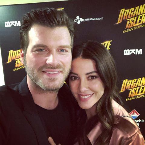 كيفانش تاتليتوغ مع زوجته باشاك ديزر - صورة من انستغرام