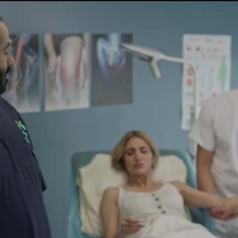 لقطة من مشهد نزار وابنته - مسلسل من شارع الهرم إلى