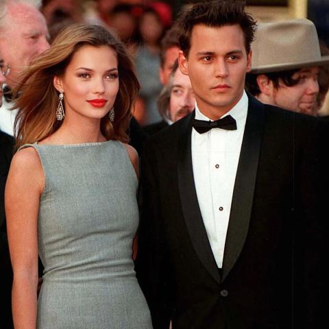 جوني ديب وكيت موس - صورة من السوشيال ميديا