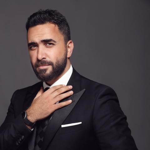 نادر الأتات - صورة من انستقرام