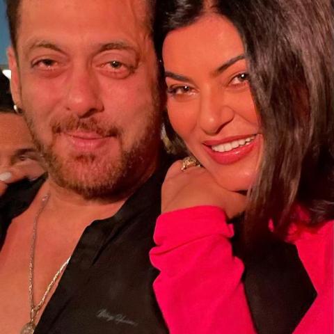 سوشميتا سن مع سلمان خان - الصورة من تويتر سوشميتا