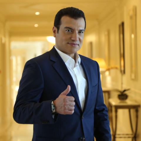 إيهاب توفيق