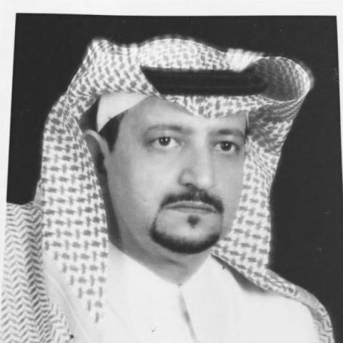 عبدالله الأفندي - صورة من جريدة عكاظ