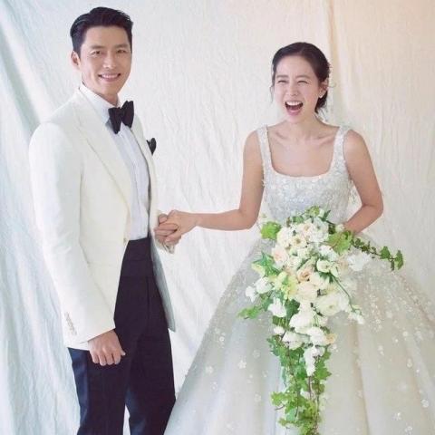 هيون بين و سون يي جين - صورة من انستقرام