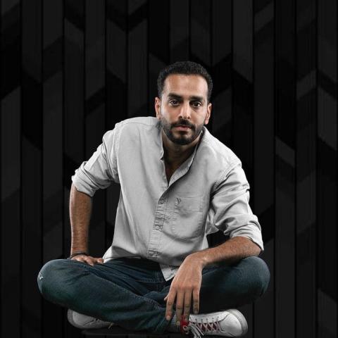 بمن طاح أحمد نجار ؟