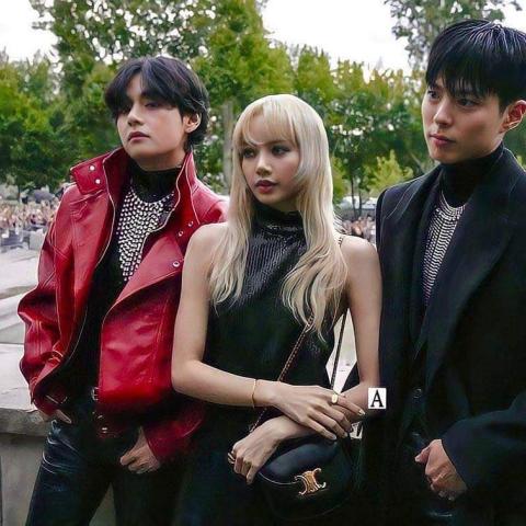 ليزا تتوسط VBTS وبارك بوقوم - انستغرام @ellethailandofficial