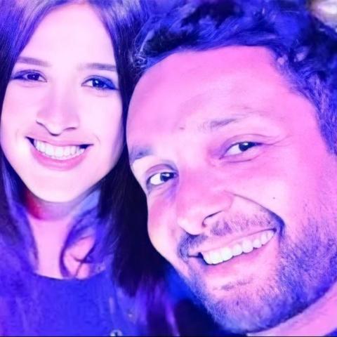 ياسمين عبد العزيز وشقيقها