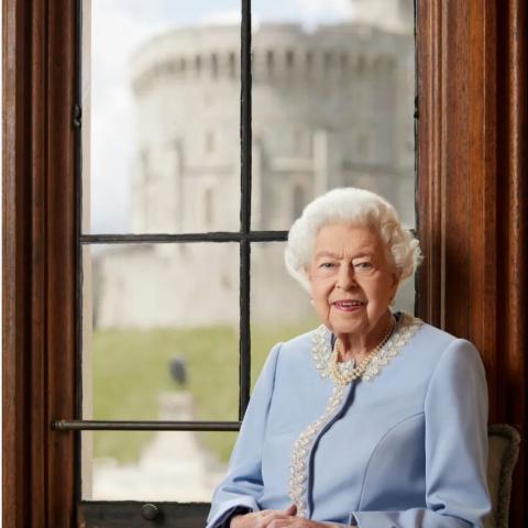 الملكة إليزابيث - صورة من إنستغرام