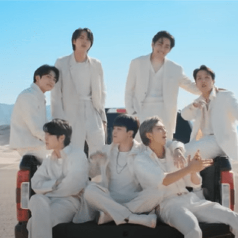 BTS من فيديو كليب Yet to Come