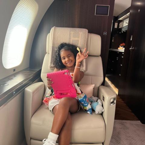 ابنة كلوي كارداشيان - الصورة من انستغرام