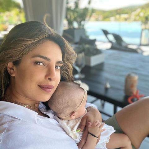 بريانكا شوبرا مع ابنتها