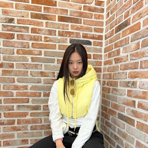 جيني عضوة فريق بلاك بينك