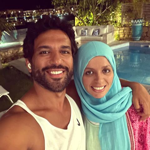 حسن الرداد برفقة شقيقته نيبال