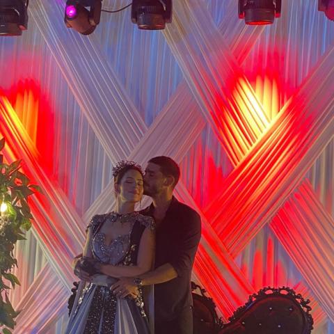 يلدز كاجري أتكسوي و برك أوكتاي - صورة من انستقرام