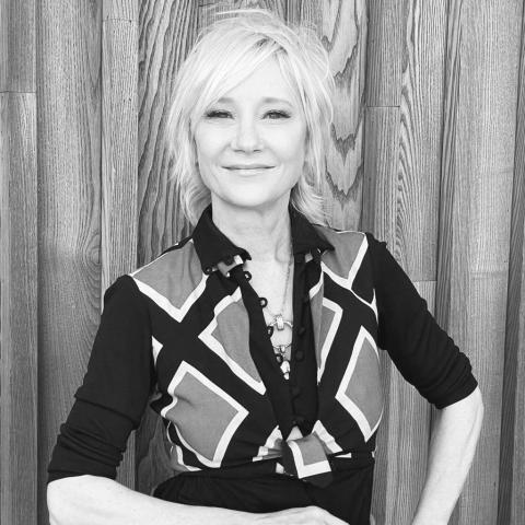 آن هاش - صورة من انستقرام