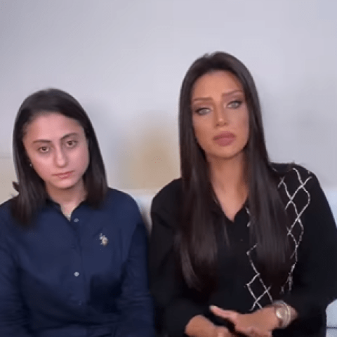 رضوى الشربيني وياسمين التي تعرضت للتحرش من قبل الممرض بعد خضوعها للعملية