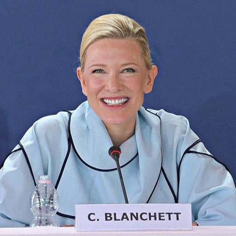 كيت بلانشيت من المؤتمر الصحفي لفيلمها