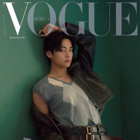 V عضو BTS - صورة من انستقرام VOGUE KOREA