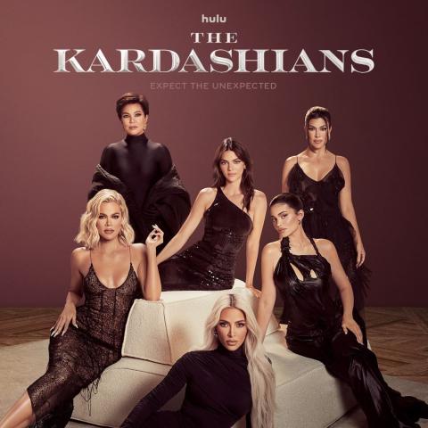 بوستر The Kardashians - انستقرام @kardashianshulu