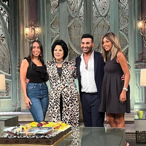 إسعاد يونس وأحمد سعد وزوجته