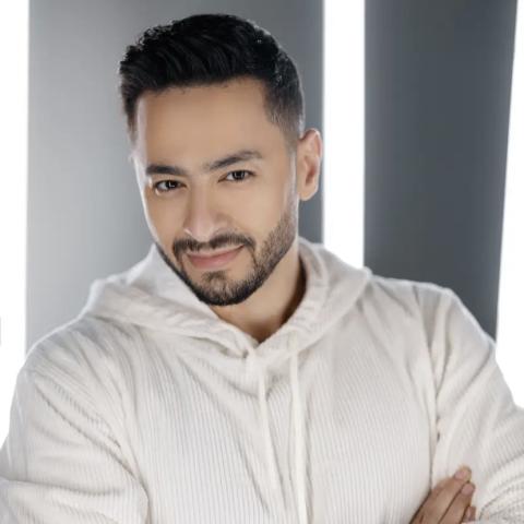 حمادة هلال - صورة من فيسبوك