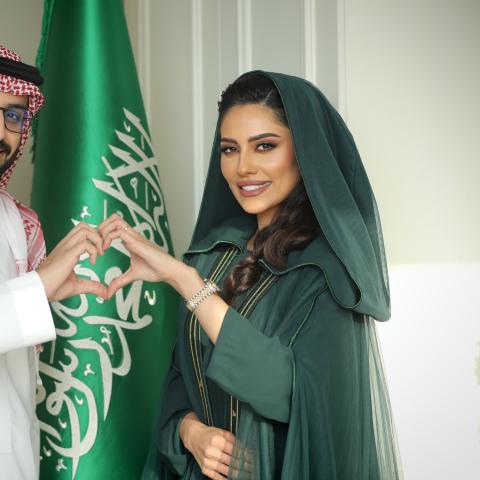 إلهام علي وزوجها خالد صقر - صورة من تويتر