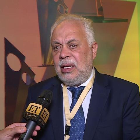 أشرف زكي - صورة معدلة من السوشيال ميديا