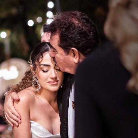 إبراهيم تاتليسيس من زفاف ابنته ديلان - الصورة من تويتر