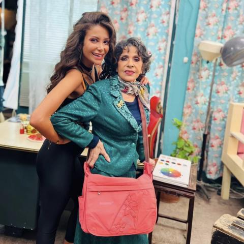سامية الجزائري ونادين نجيم في صالون زهرة - إنستغرام