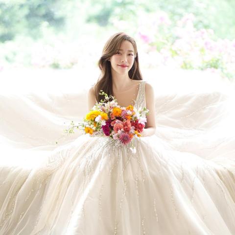 غو وو ري من Rainbow -صورة من انستقرام