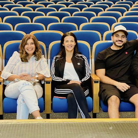 ميرفت أمين ببروفات مسرحية أنستونا