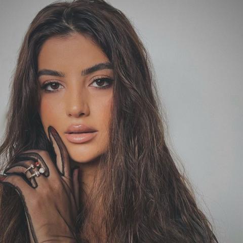 علا فرحات -صورة من إنستغرام