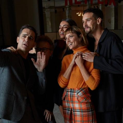 نجوم عمل مسلسل برلين - صورة من حساب lacasadepapel على تويتر