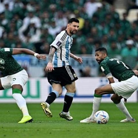 ميسي والمنتخب السعودي - صورة من تويتر