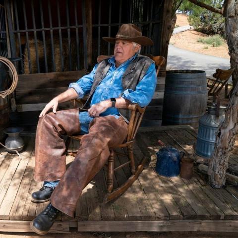 جاي لينو- انستقرام @jaylenosgarage